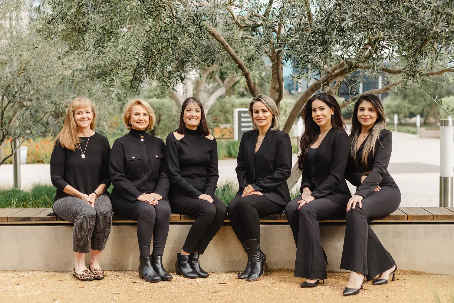 Dr. Lakani Dental Care gallery photo 4