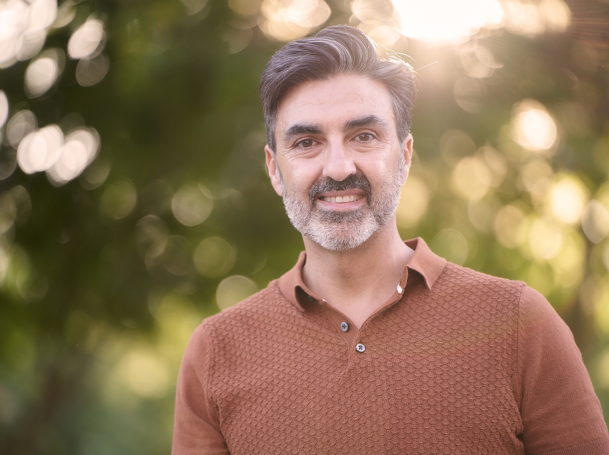 Ridge augmentation as part of a full dental implant treatment plan — 10 to 12 months total